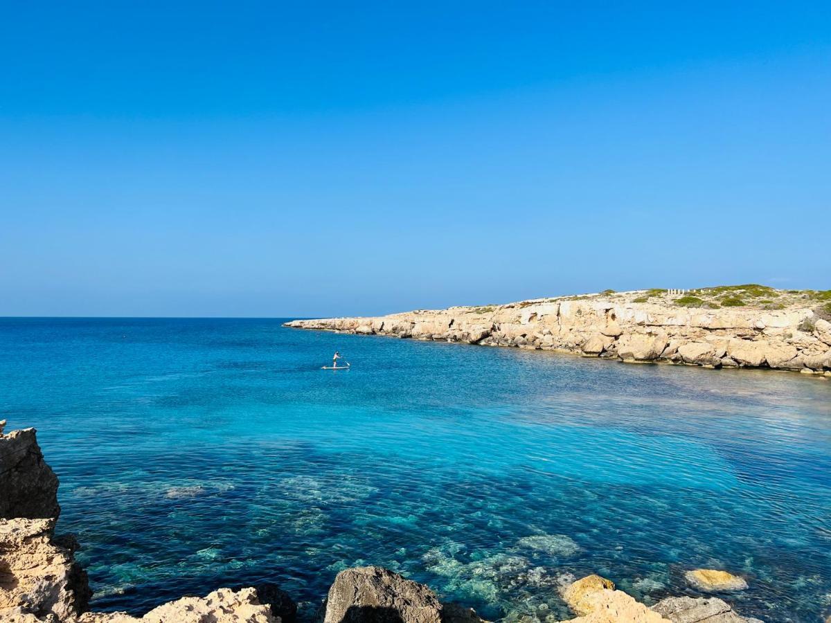 Adelais Bay Hotel Protarász Kültér fotó
