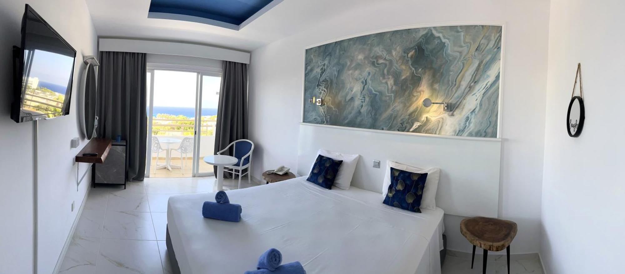 Adelais Bay Hotel Protarász Kültér fotó